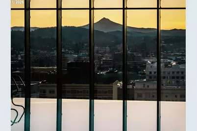 550 SW 10th Ave #2409, Portland, OR 97205 - Photo 26