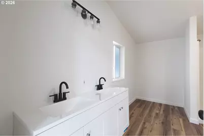 997 Wind Meadows Way #64, Salem, OR 97301 - Photo 10