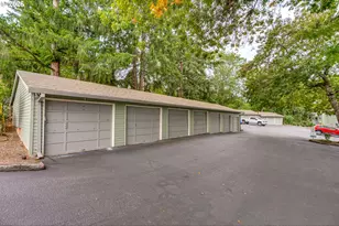 11990 SW Corby Dr, Portland, OR 97225 - Photo 18