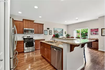 857 N Helens View Dr, Ridgefield, WA 98642 - Photo 12
