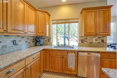 20102 NE 253rd Cir, Battle Ground, WA 98604 - Photo 16