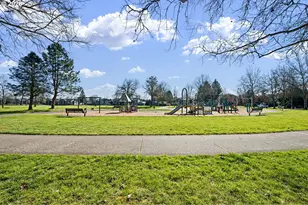 4043 Wagner St, Eugene, OR 97402 - Photo 38