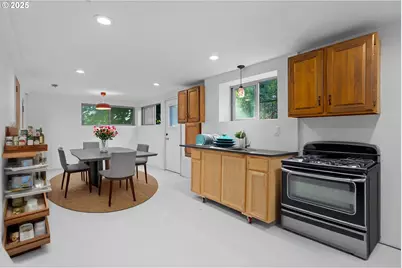 12802 SE Knapp St, Portland, OR 97236 - Photo 24