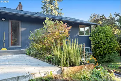 12802 SE Knapp St, Portland, OR 97236 - Photo 26