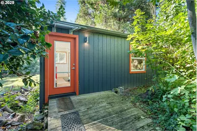 12802 SE Knapp St, Portland, OR 97236 - Photo 34