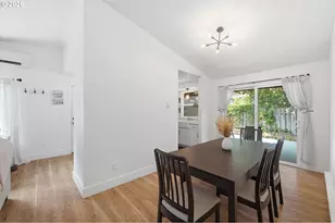 9924 SW 37th Ave, Portland, OR 97219 - Photo 18