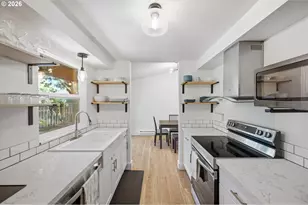 9924 SW 37th Ave, Portland, OR 97219 - Photo 24