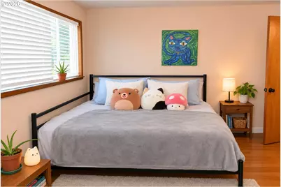 2180 W 24th Ave, Eugene, OR 97405 - Photo 30