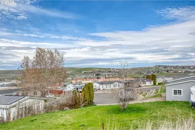 3027 SW Terrace Dr, Pendleton, OR 97801 - Photo 34