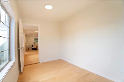 7020 SE Clatsop St, Portland, OR 97206 - Photo 18