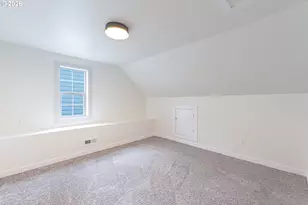 7020 SE Clatsop St, Portland, OR 97206 - Photo 30