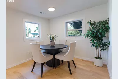 7020 SE Clatsop St, Portland, OR 97206 - Photo 10