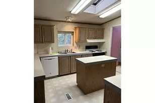 8555 SE Mayberry Ln, Boring, OR 97009 - Photo 6