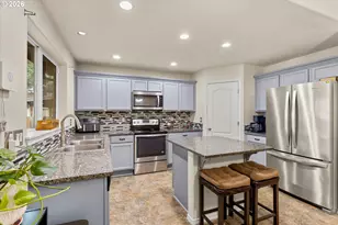 2985 Oxford St, Woodburn, OR 97071 - Photo 10