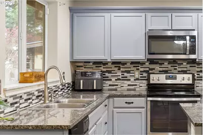 2985 Oxford St, Woodburn, OR 97071 - Photo 14