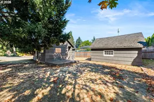 5926 NE Going St, Portland, OR 97218 - Photo 22