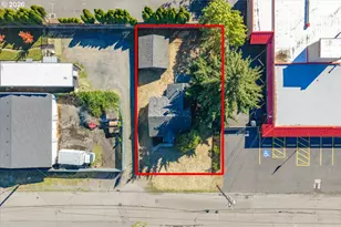 5926 NE Going St, Portland, OR 97218 - Photo 24