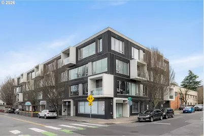 28 SE 28th Ave #304, Portland, OR 97214 - Photo 2