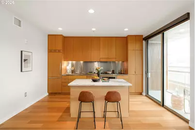 28 SE 28th Ave #304, Portland, OR 97214 - Photo 6