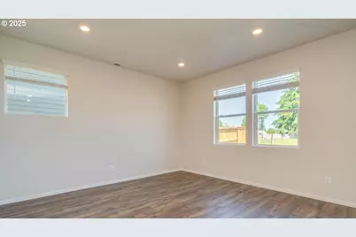 4932 Dilling Ave NE, Salem, OR 97301 - Photo 6