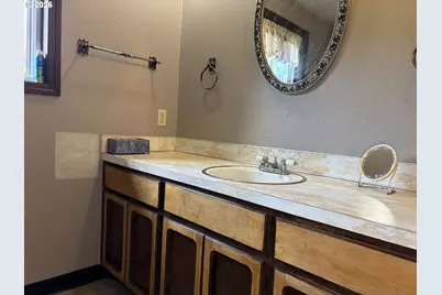1169 29th Pl NW, Salem, OR 97304 - Photo 36