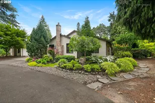 903 NE 3rd Ave, Hillsboro, OR 97124 - Photo 1