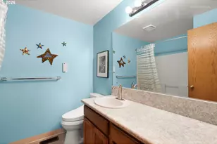 903 NE 3rd Ave, Hillsboro, OR 97124 - Photo 24