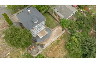 813 SE Davis St, McMinnville, OR 97128 - Photo 44