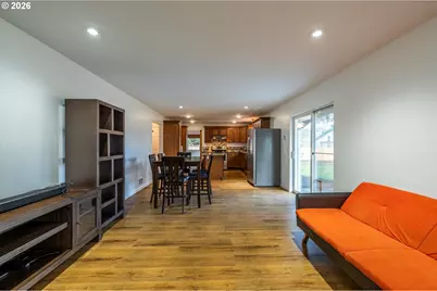 1057 4th St SE, Bandon, OR 97411 - Photo 20