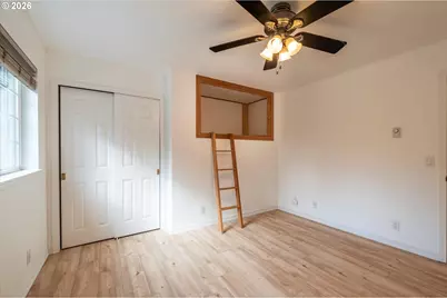1057 4th St SE, Bandon, OR 97411 - Photo 24