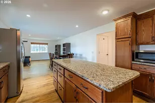 1057 4th St SE, Bandon, OR 97411 - Photo 18