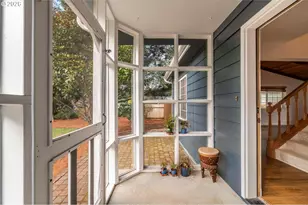 1057 4th St SE, Bandon, OR 97411 - Photo 6