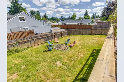 7913 SE Clackamas Rd, Milwaukie, OR 97267 - Photo 28