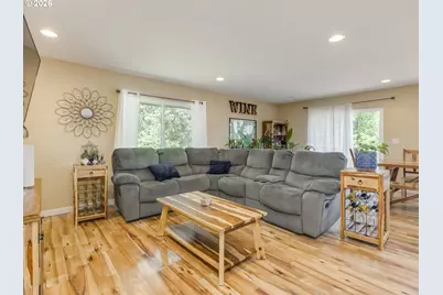 7913 SE Clackamas Rd, Milwaukie, OR 97267 - Photo 16