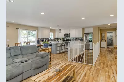 7913 SE Clackamas Rd, Milwaukie, OR 97267 - Photo 18