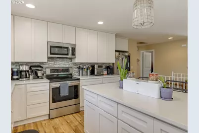 7913 SE Clackamas Rd, Milwaukie, OR 97267 - Photo 12