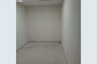 18 NW 4th Ave, Portland, OR 97209 - Photo 6