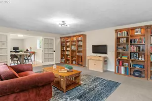 13520 SW Devonshire Dr, Beaverton, OR 97005 - Photo 16