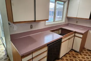 2155 Berwin Ln, Eugene, OR 97404 - Photo 4