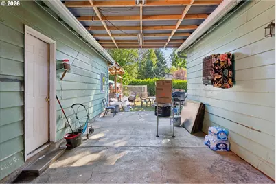 70 SW Williams Dr, Beaverton, OR 97005 - Photo 14