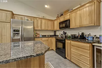 71624 Fishhawk Rd, Birkenfeld, OR 97016 - Photo 12