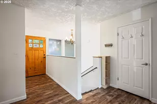 2441 W Lynnwood Dr, Longview, WA 98632 - Photo 4