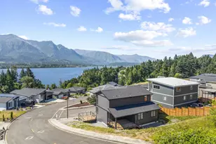 243 NE Hemmingway Dr, Stevenson, WA 98648 - Photo 4