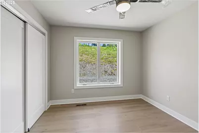 243 NE Hemmingway Dr, Stevenson, WA 98648 - Photo 20