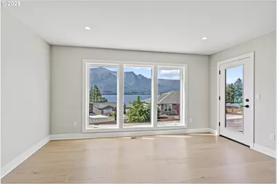 243 NE Hemmingway Dr, Stevenson, WA 98648 - Photo 10