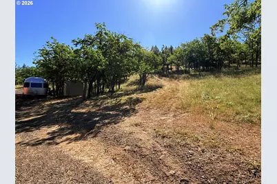 238 Chisholm Rd, Goldendale, WA 98620 - Photo 2
