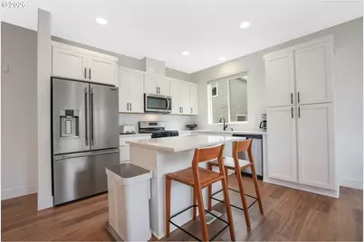 17237 SW Mina Ln, Beaverton, OR 97003 - Photo 10
