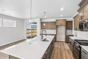 8259 SE Quincy St, Hillsboro, OR 97123 - Photo 8