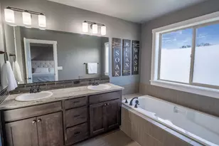 115 NE Megan Dr, Estacada, OR 97023 - Photo 20