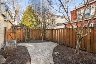 782 NE 61st Ave, Hillsboro, OR 97124 - Photo 30